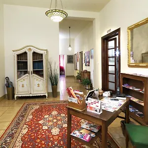 Residenza Oltrarno Apartment