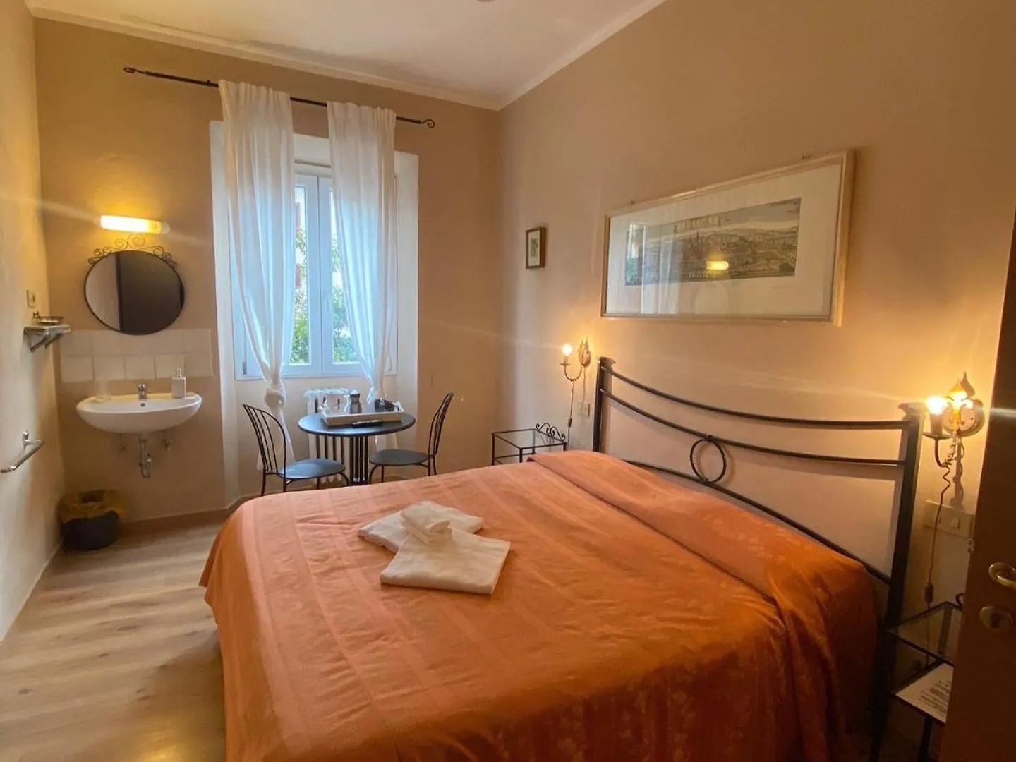 Hotel Dali Florence