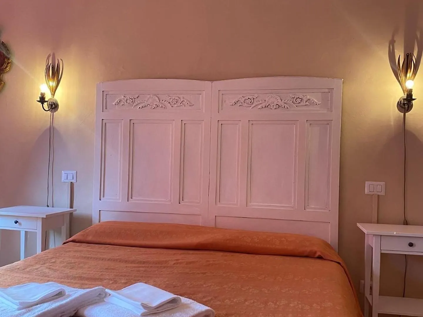 Hotel Dali Florence