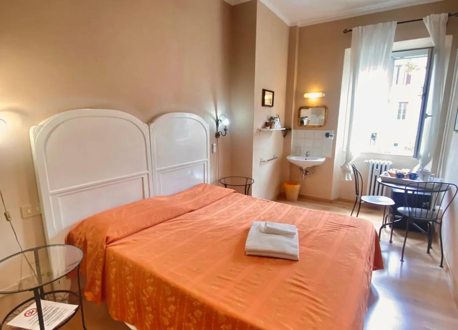 Hotel Dali Florence