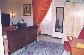 Hotel Dali Florence